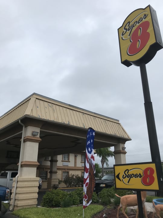 Außenansicht Super 8 Motel Kingsville