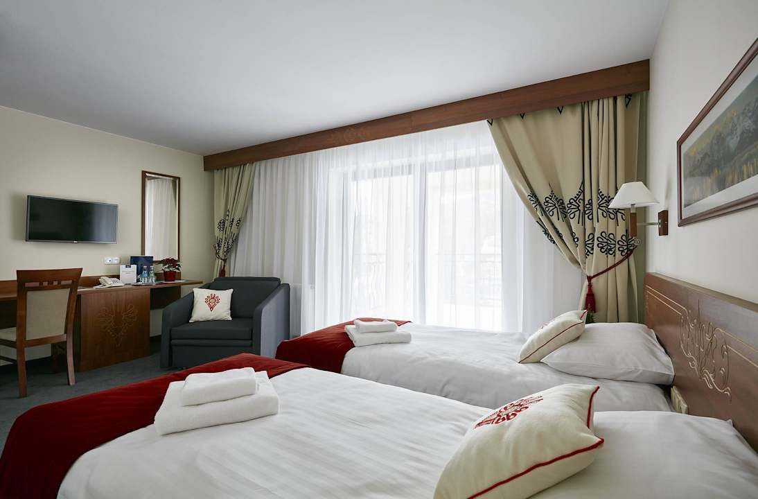 Pokój Standard Hotel Logos