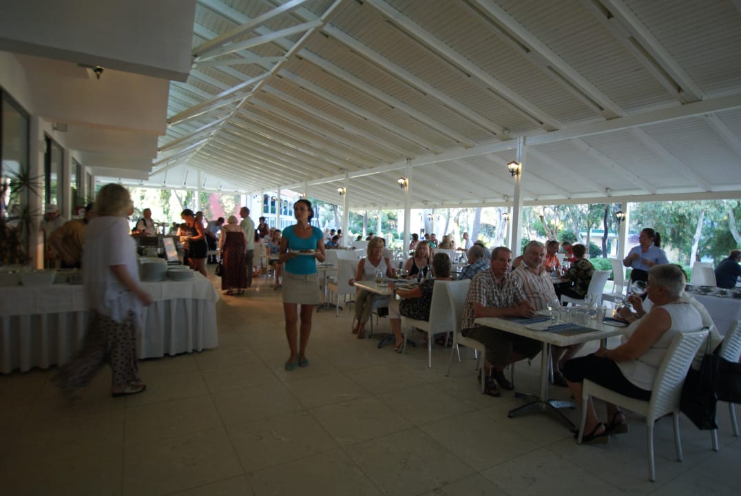 Restauracja glowna Domes Aulūs Zante, Autograph Collection