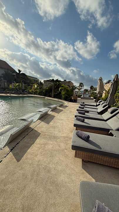 Pool Secrets Moxché Playa del Carmen