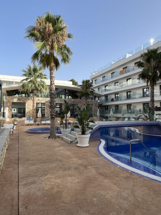 Pool Hotel Morlans Suites