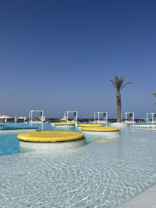 Pool Iberostar Selection Kuriat Palace