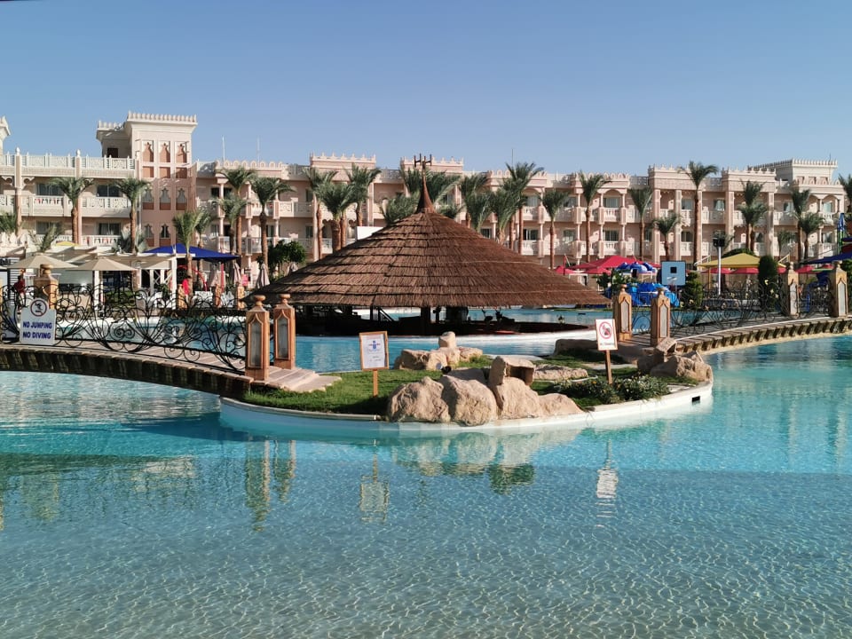Pool Pickalbatros Palace Resort