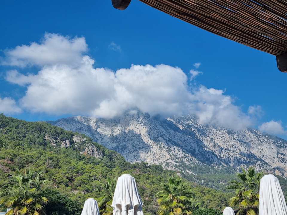 Außenansicht Dosinia Luxury Resort