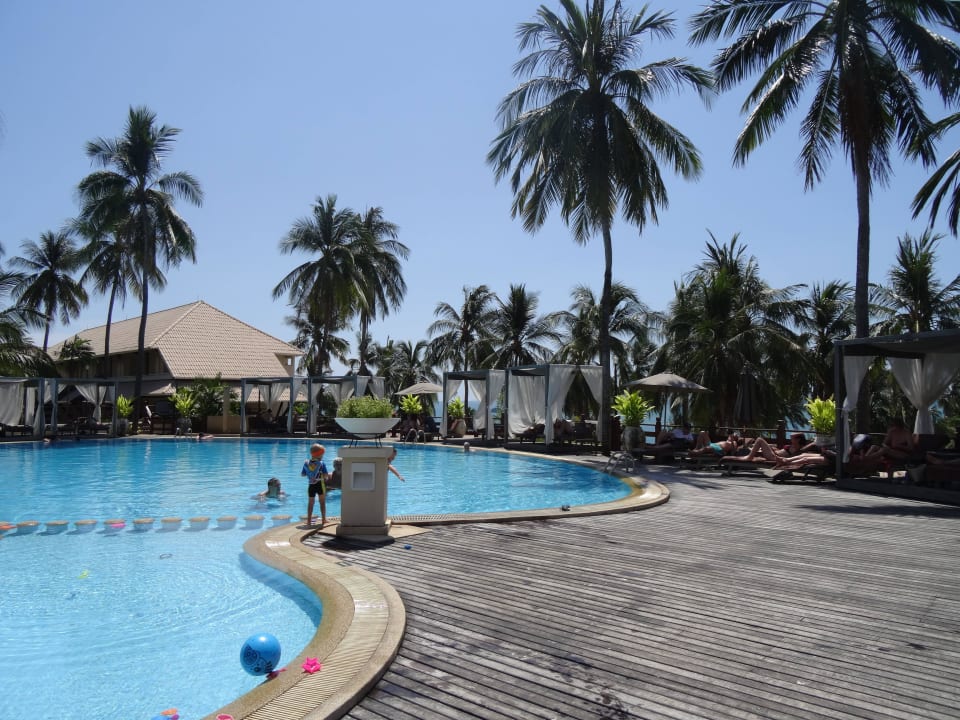 ...... Cape Panwa Hotel