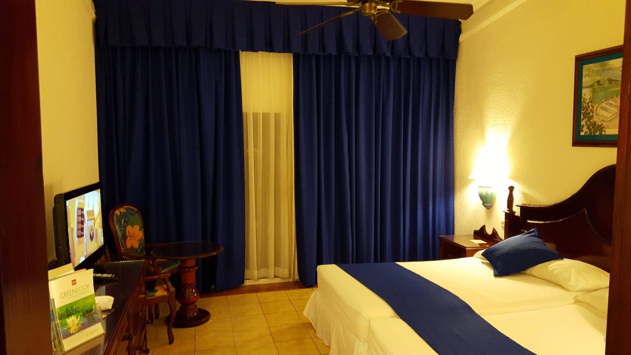 Nur 1 deutsches Programm Senator Puerto Plata Hotel