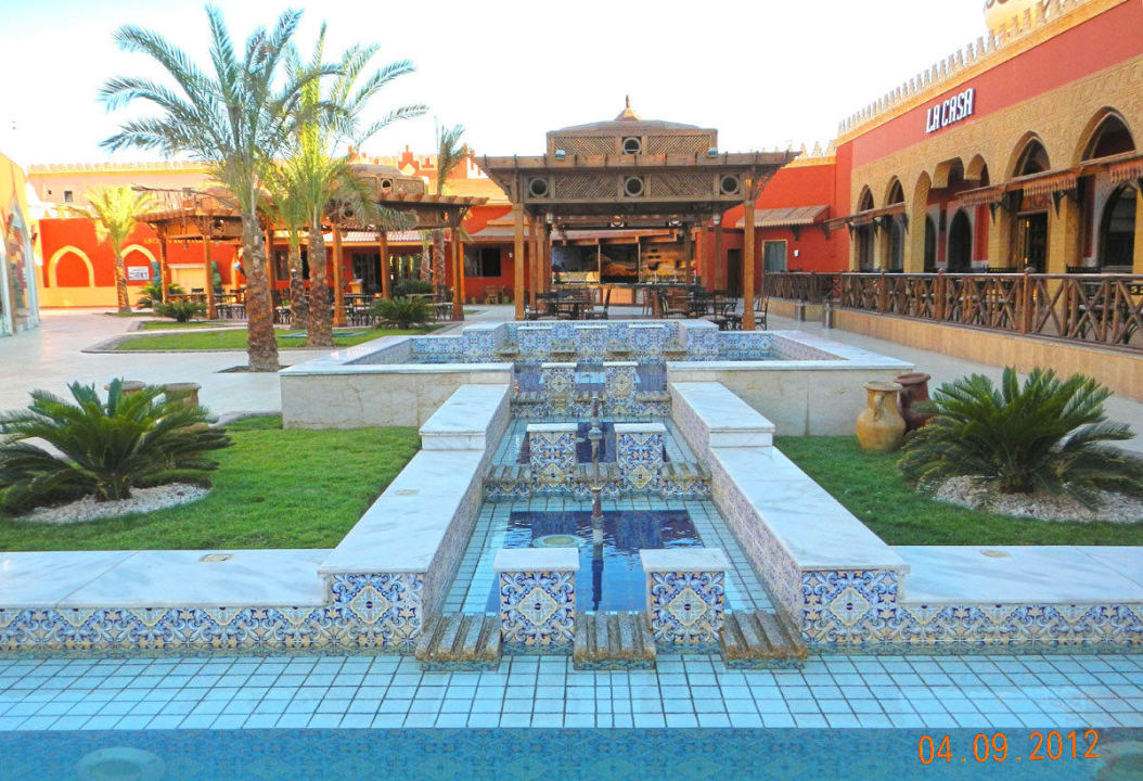 Geradezu ist der "Italiener" Pickalbatros Alf Leila Wa Leila Resort - Neverland Hurghada