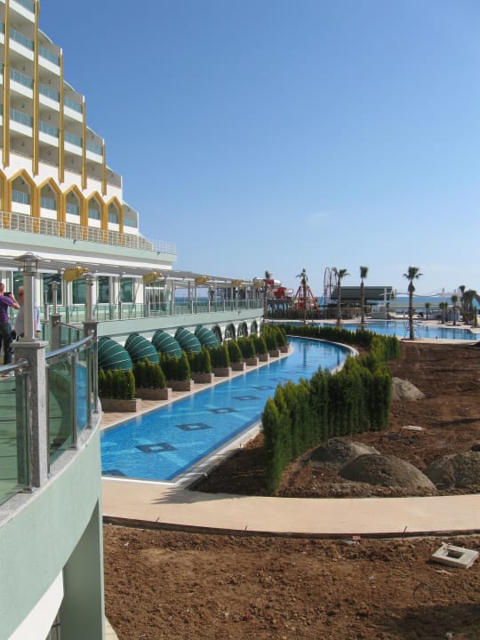 Private Poolanlage von den Zimmern im Imperial Hotel Delphin Imperial