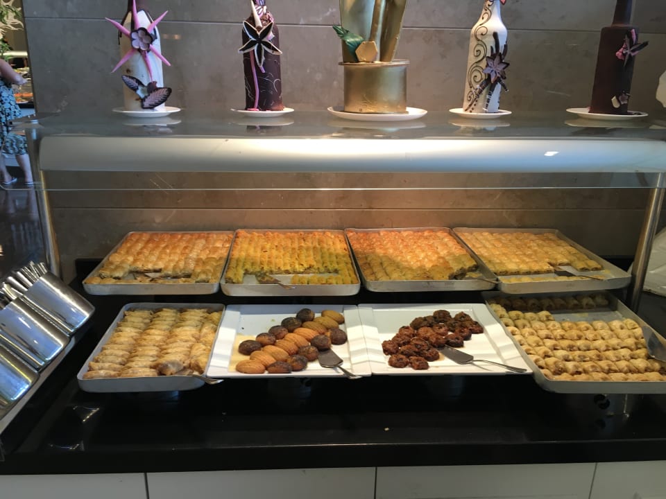 Gastro Well Palace Side