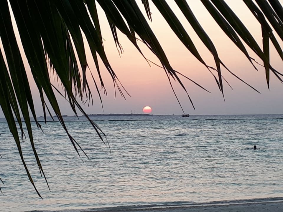 Strand Adaaran Select Meedhupparu Island Resort - Premium All Inclusive