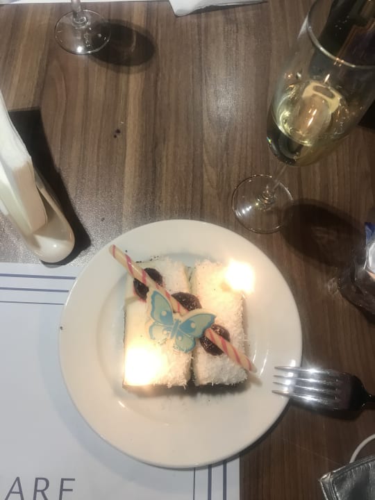 Gastro Side Square Hotel