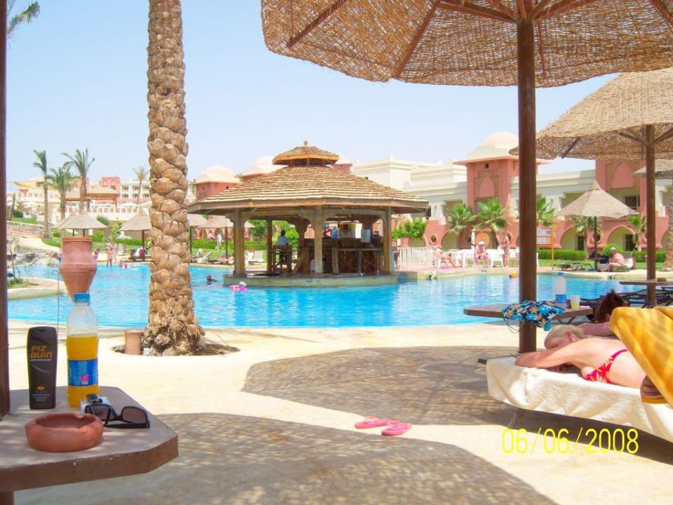 Salzwasser Pool Serenity Alpha Beach