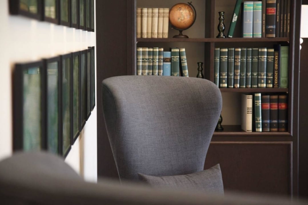 Bibliothek Dorint Hotel Frankfurt/Oberursel