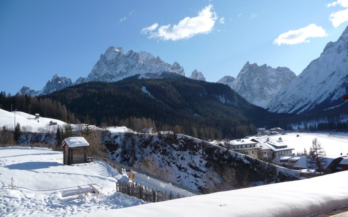 Balkonblick Winter Biovita Hotel Alpi