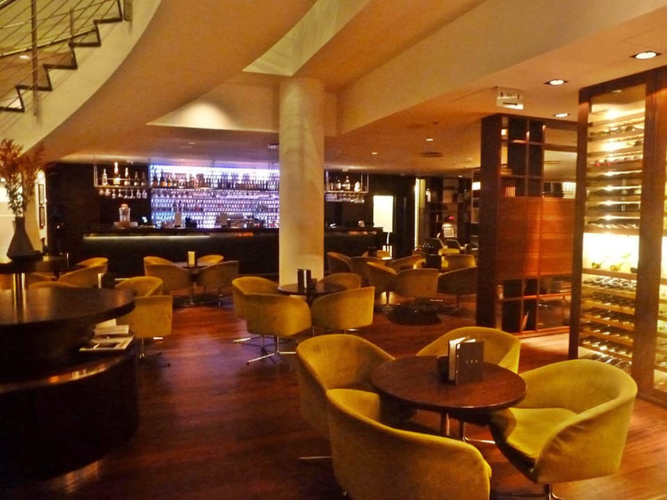 Lobbybar Hilton Reykjavik Nordica
