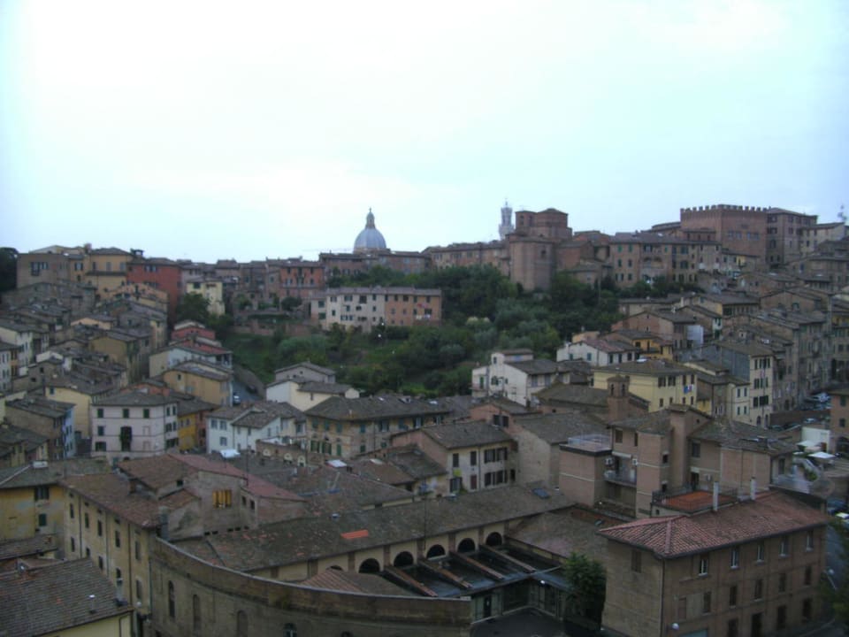 Ausblick auf die Altstadt von Siena Hotel Minerva