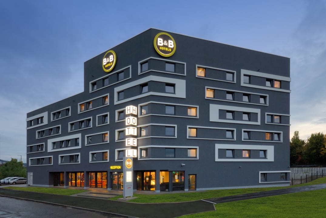 Außenansicht B&B Hotel Heidelberg