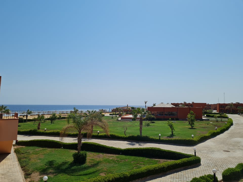 Ausblick Three Corners Happy Life Beach Resort