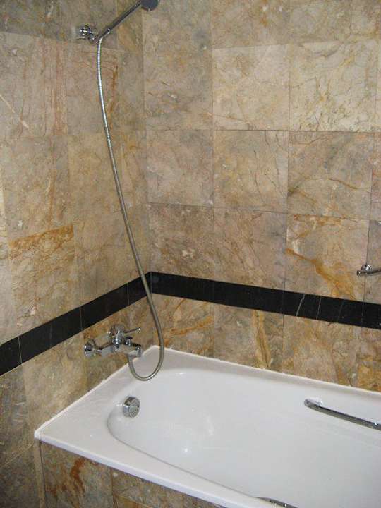 Bad-Wanne Hotel Saigon Morin