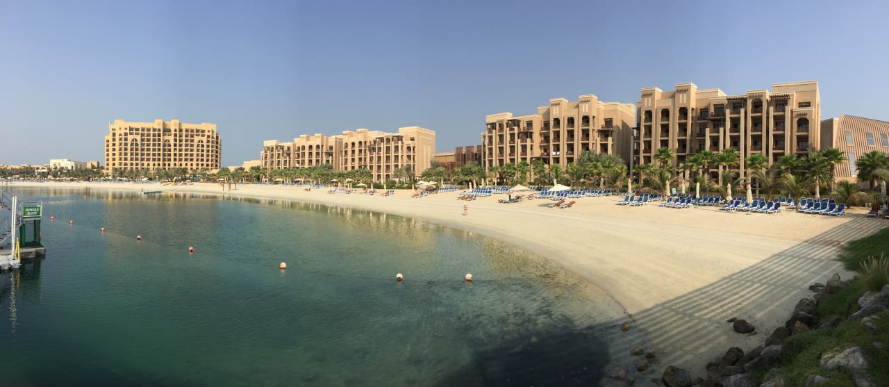Strand DoubleTree by Hilton Resort & Spa Marjan Island