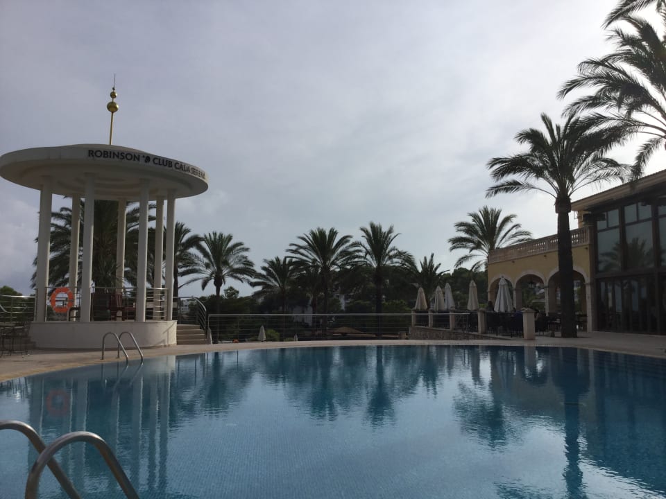 Pool ROBINSON CALA SERENA