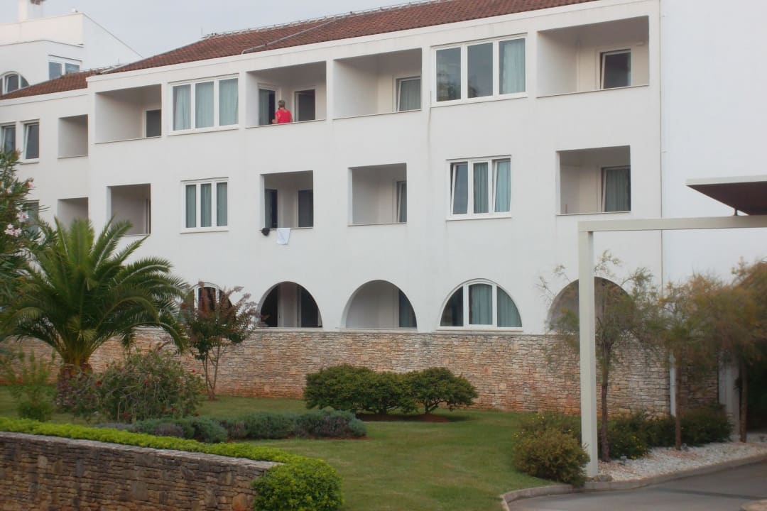 Blick von Gartenanlage Valamar Tamaris Hotel