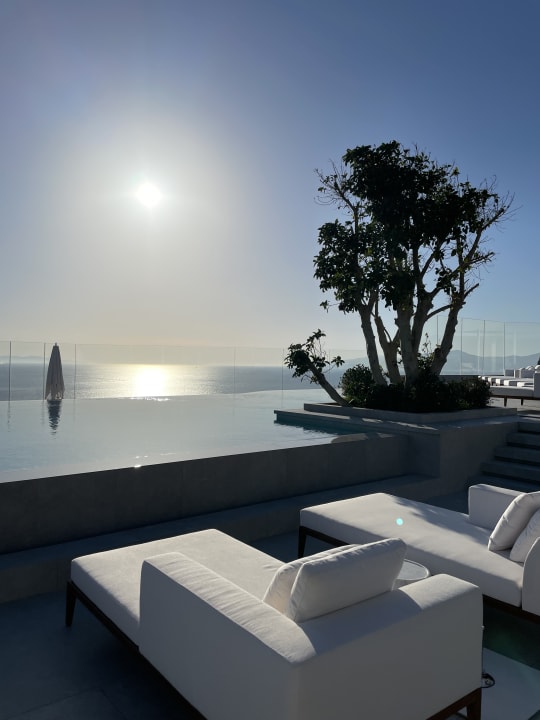 Pool Deos Mykonos - A Myconian Collection Hotel