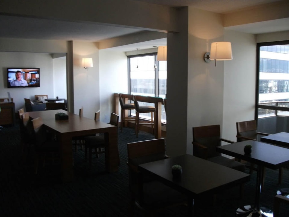 Regency Club Lounge Hotel Hyatt Regency Vancouver