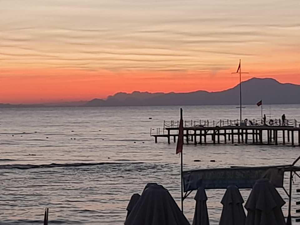 Strand The Sense Deluxe Hotel