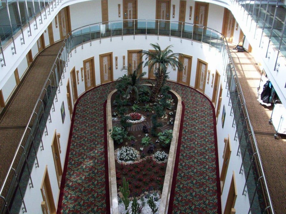 Das neue Diamondgebäude von innen Saphir Hotel & Villas
