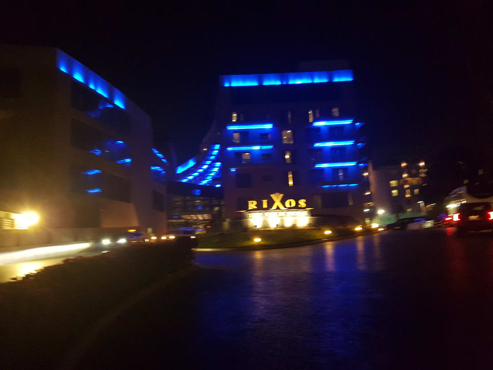 Außenansicht Rixos The Palm Hotel & Suites