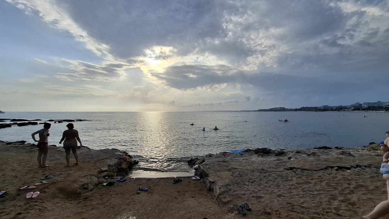 Strand Can Garden Beach