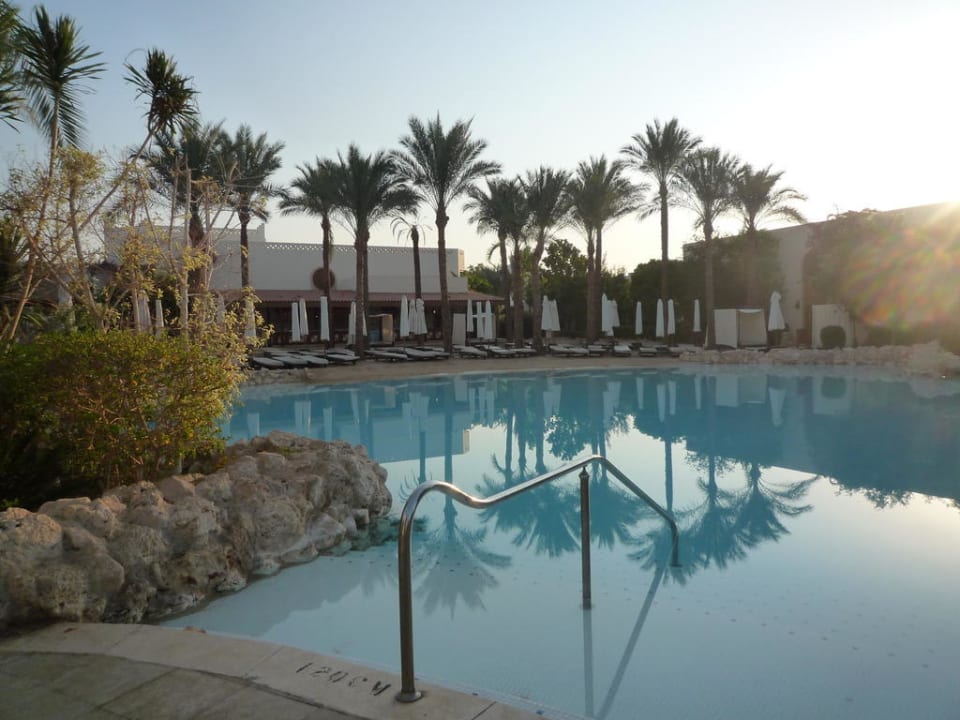 Bei Sonnenaufgang Ghazala Gardens