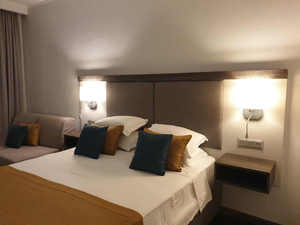 Zimmer Best Western PLUS Premium Inn