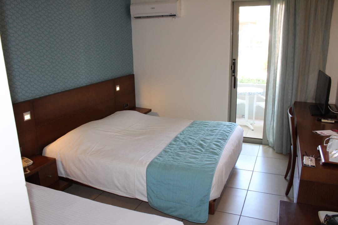 Zimmer Blue Lagoon Resort