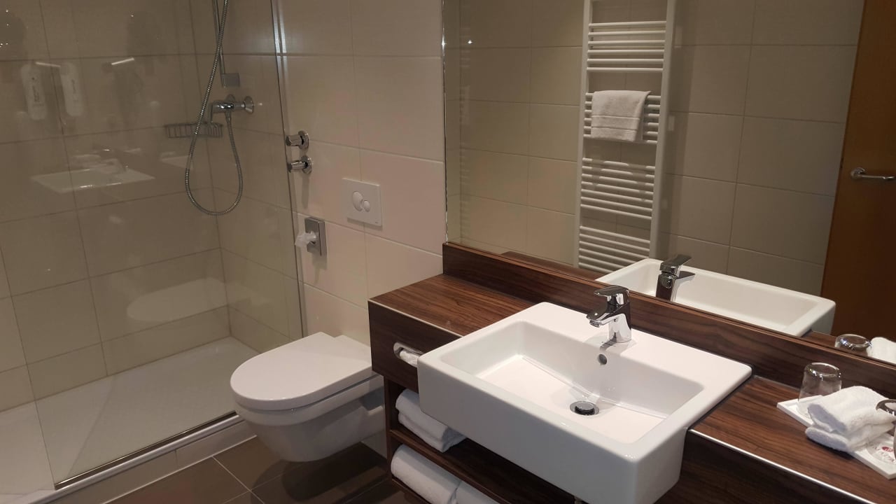 Bad Deluxezimmer H+ Hotel Limes Thermen Aalen