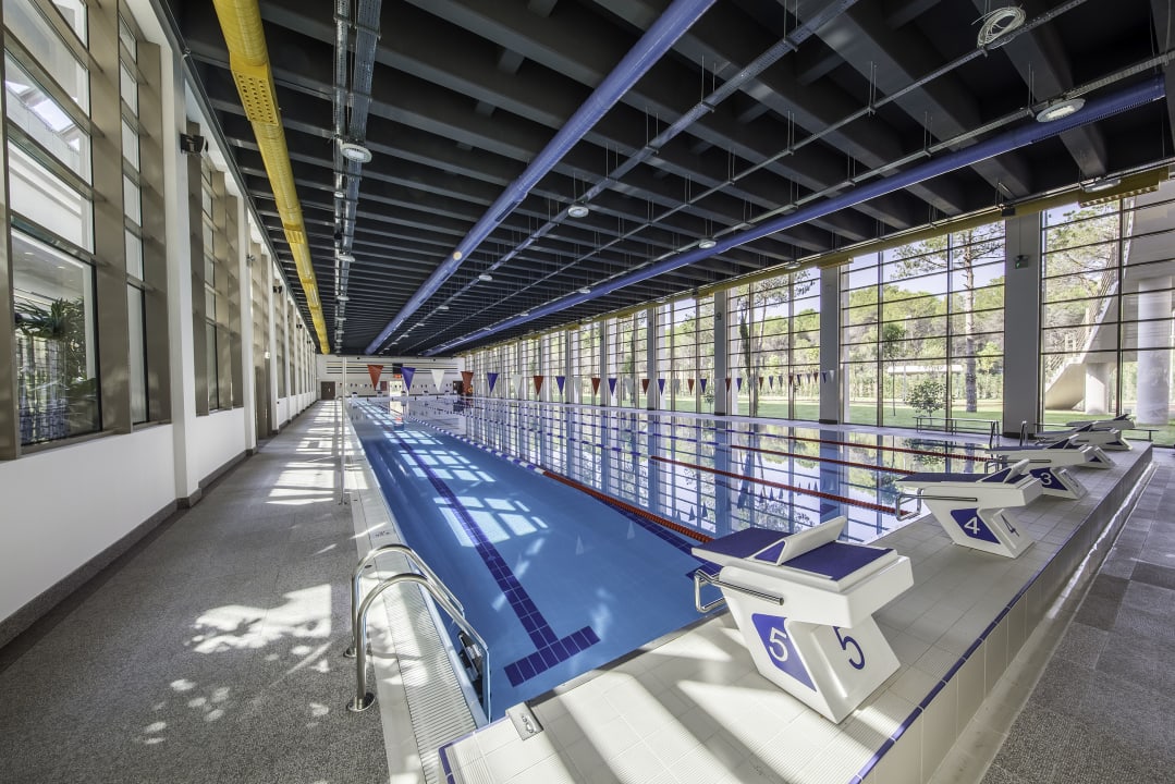 Sport & Freizeit Gloria Sports Arena