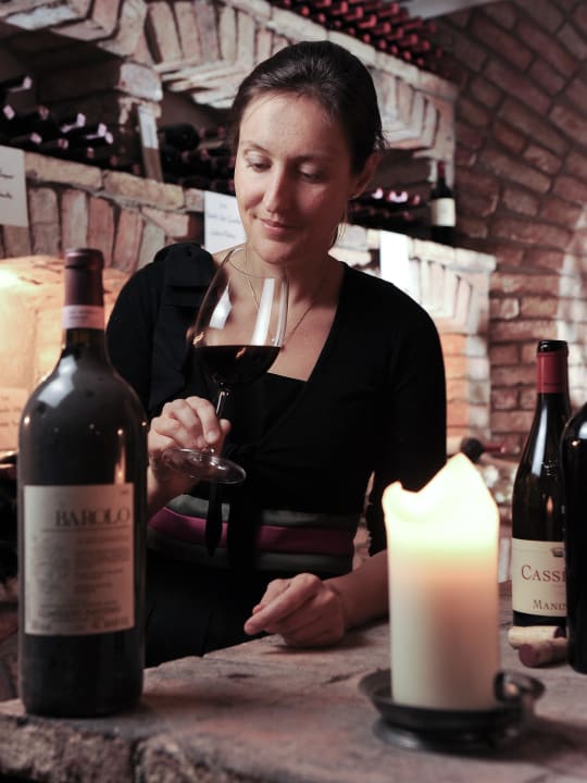 Diplom-Sommelière Claudia Meister berät Sie gerne  Hotel Villa Irma