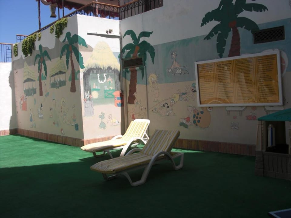 Kinderspielplatz SUNRISE Holidays Resort (Adults Only)