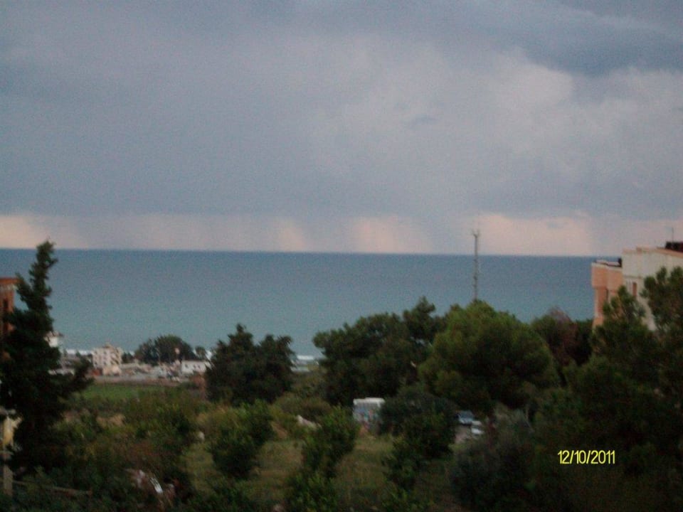 Regen über Kestel Hotel Club Paradiso