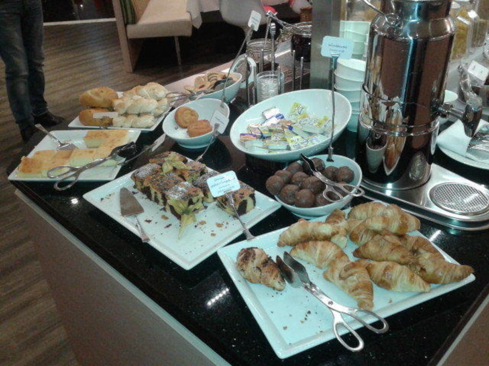 Frühstücksbuffet Living Hotel Düsseldorf