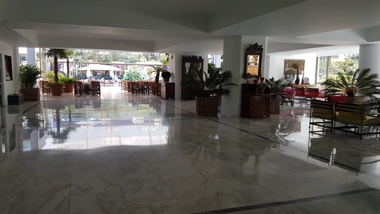 Lobby Dionysos Hotel