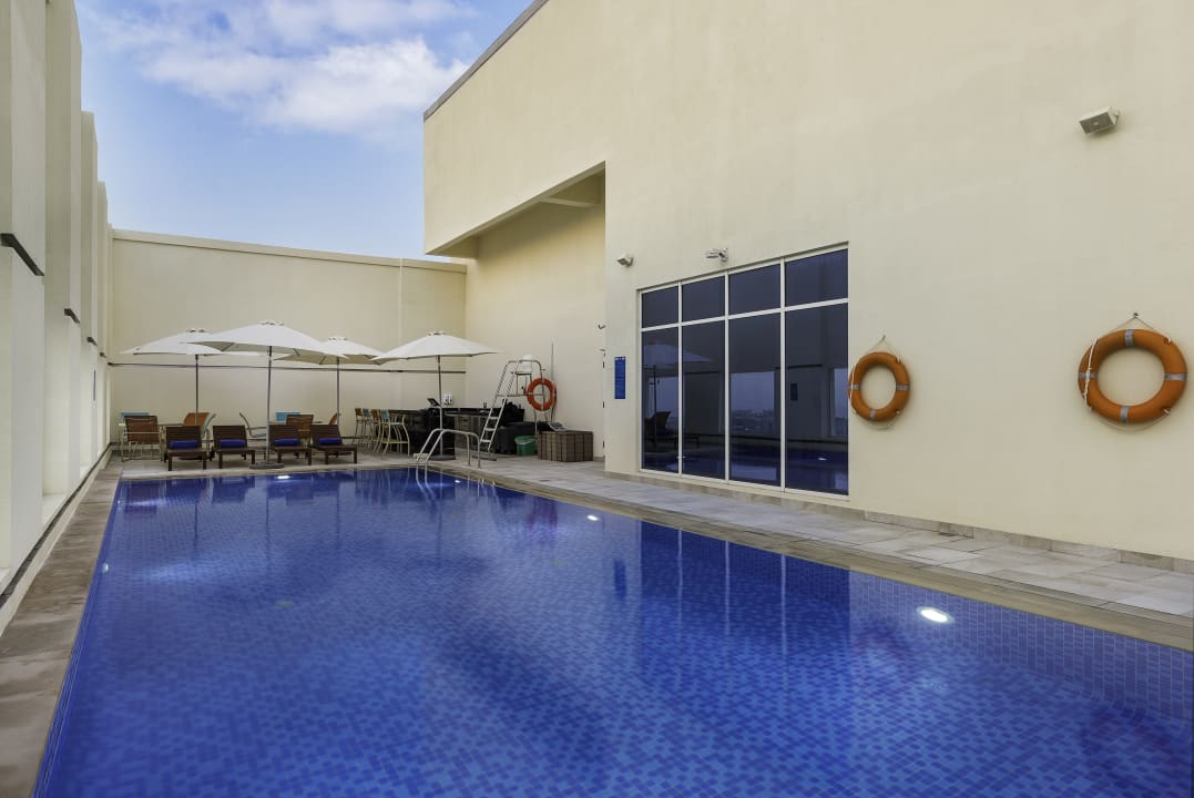 Pool Citymax Hotel Ras Al Khaimah