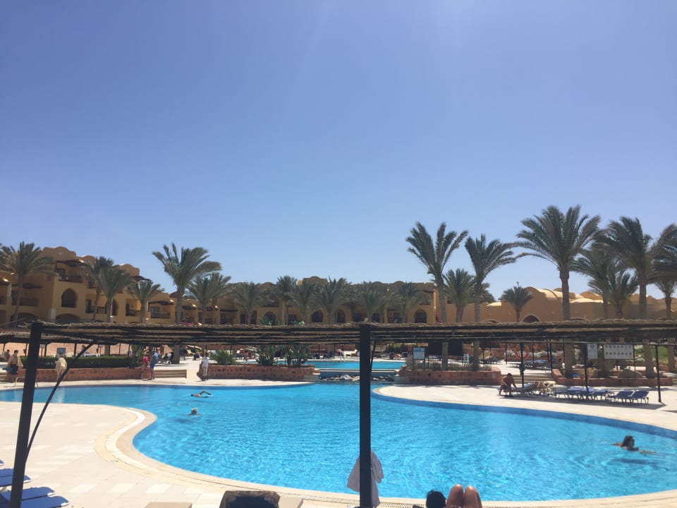 Pool Jaz Solaya