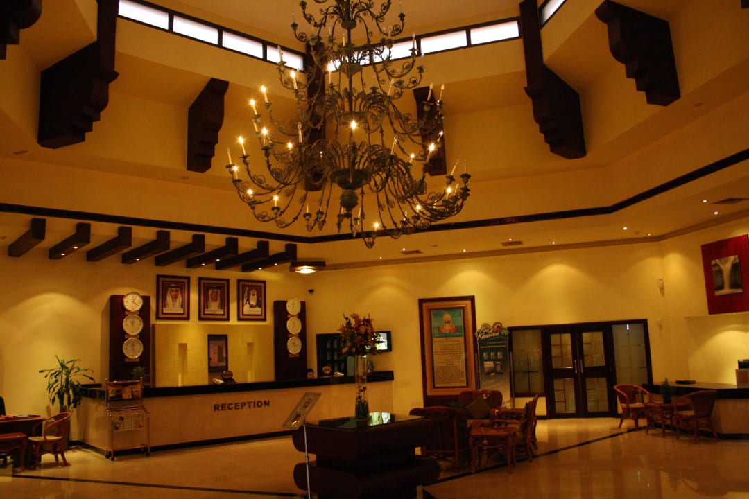 Lobby BM Beach Resort