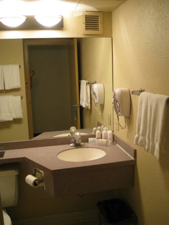 Bad Hotel Rocky Mountain Park Inn