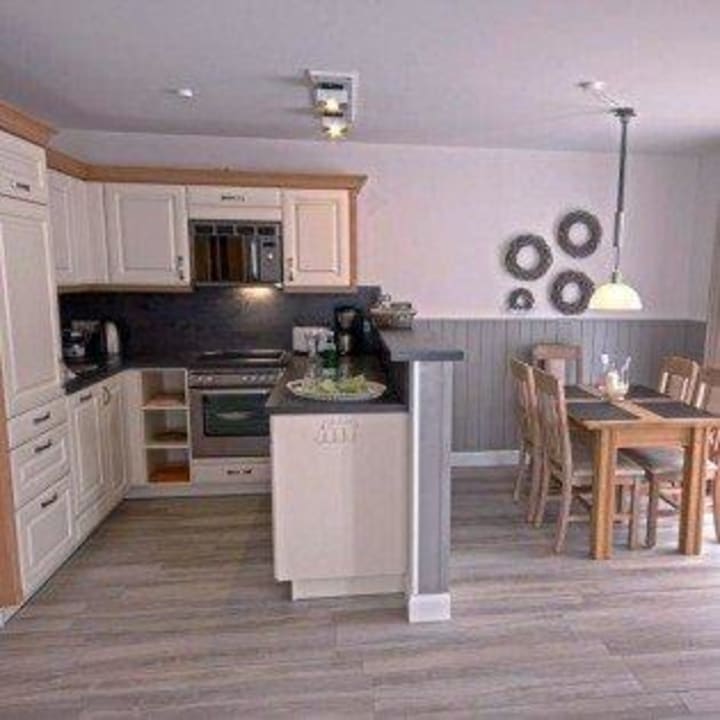 Meerglück Weisse Villa am Meer Ferienwohnungen