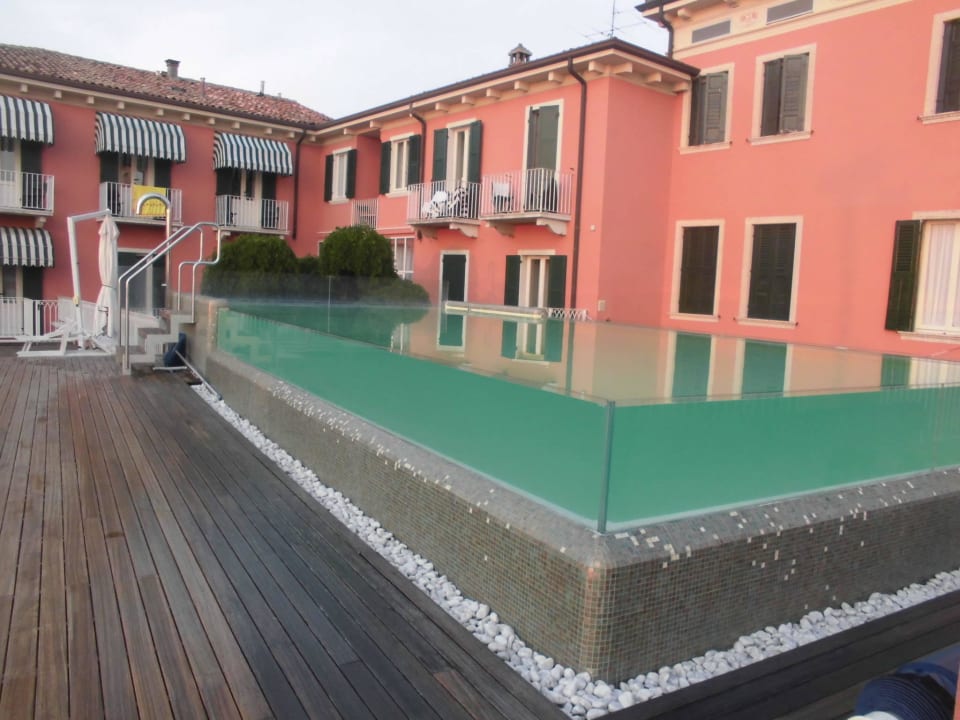 "Pool" Hotel Alla Riviera (Bardolino) • HolidayCheck ...