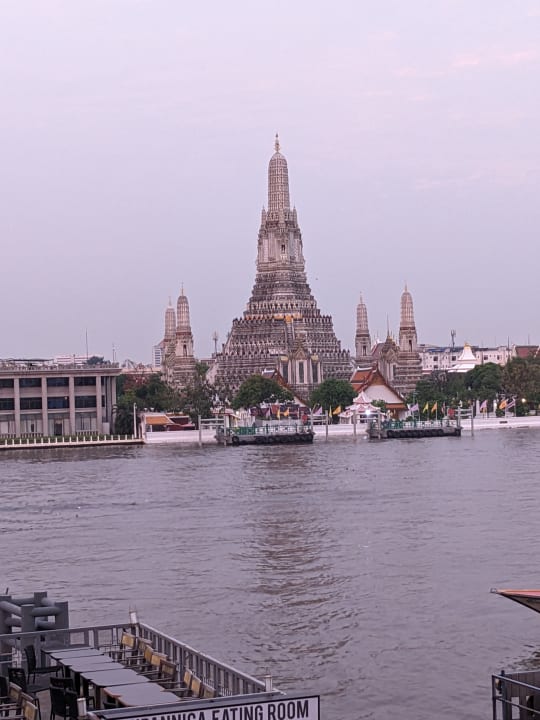 Ausblick Riva Arun Bangkok
