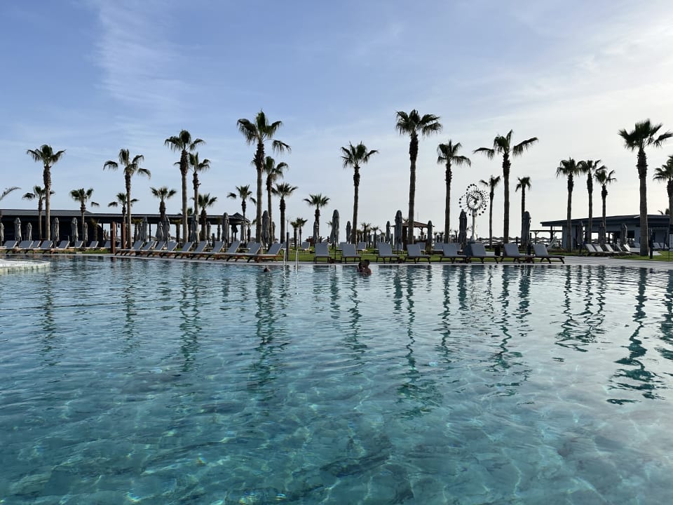 Pool Lago Hotel